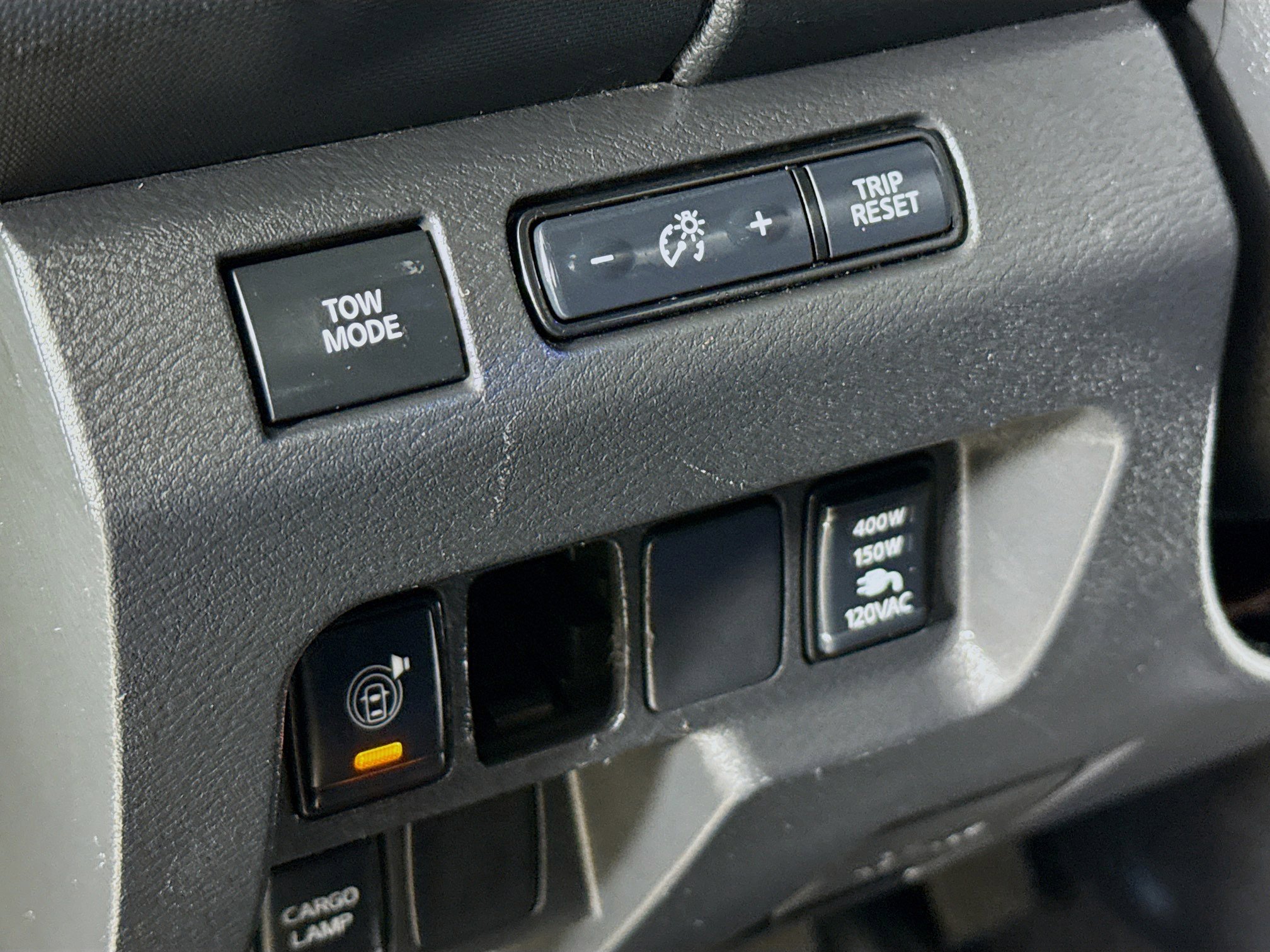 Used 2022 Nissan Frontier SV image 9