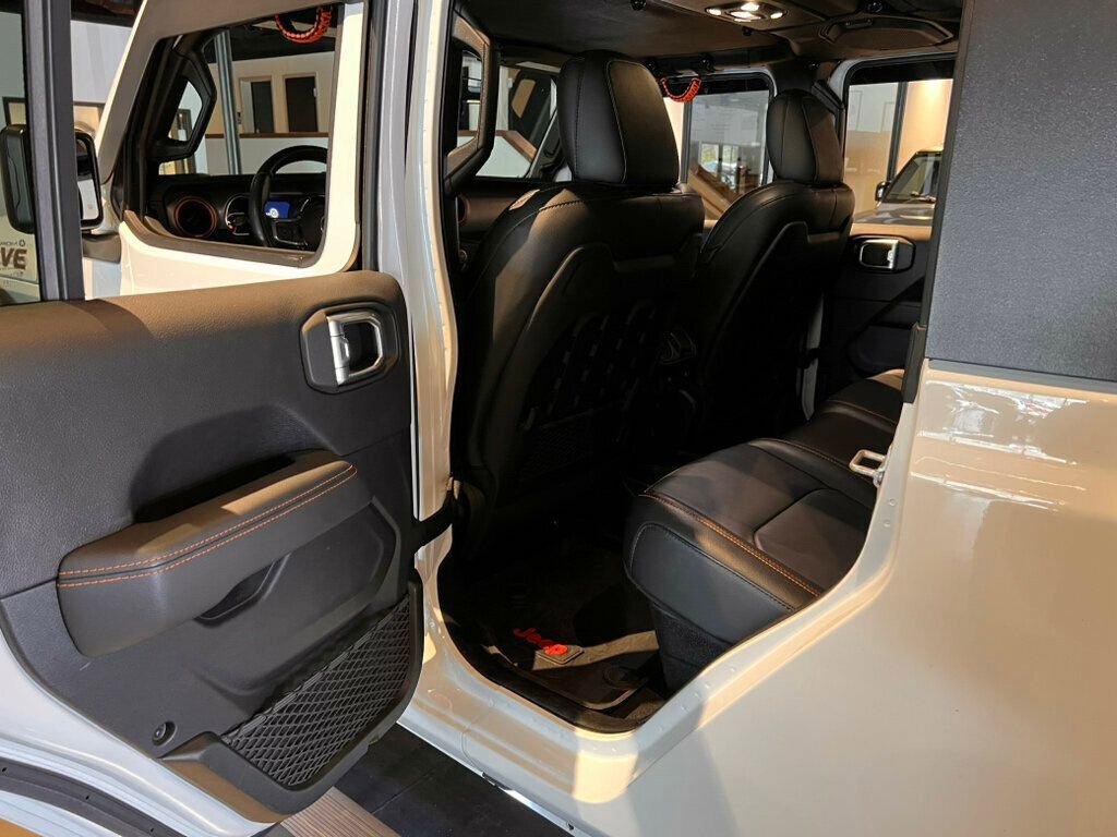 Used 2021 Jeep Gladiator Mojave w/ LED Lighting Group image 10