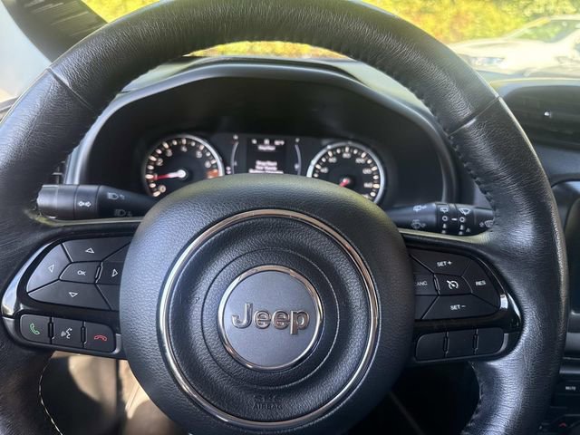 Used 2020 Jeep Renegade Altitude image 30