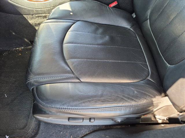 Used 2011 Buick Enclave CXL FWD image 11