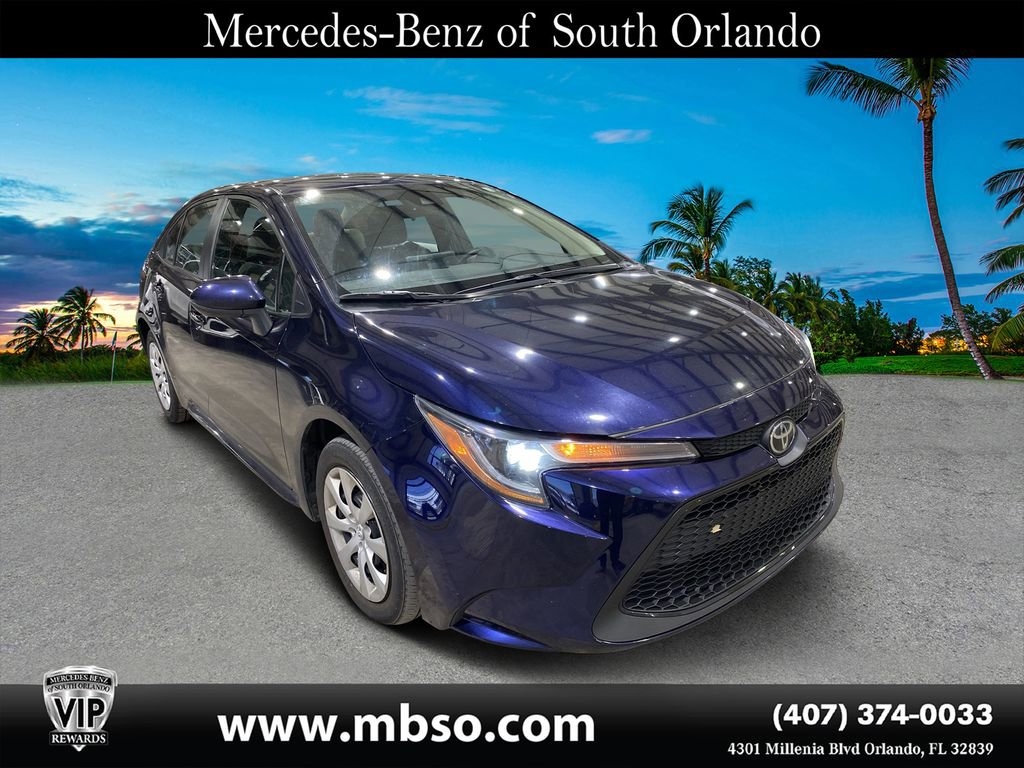 Used 2022 Toyota Corolla LE image 1