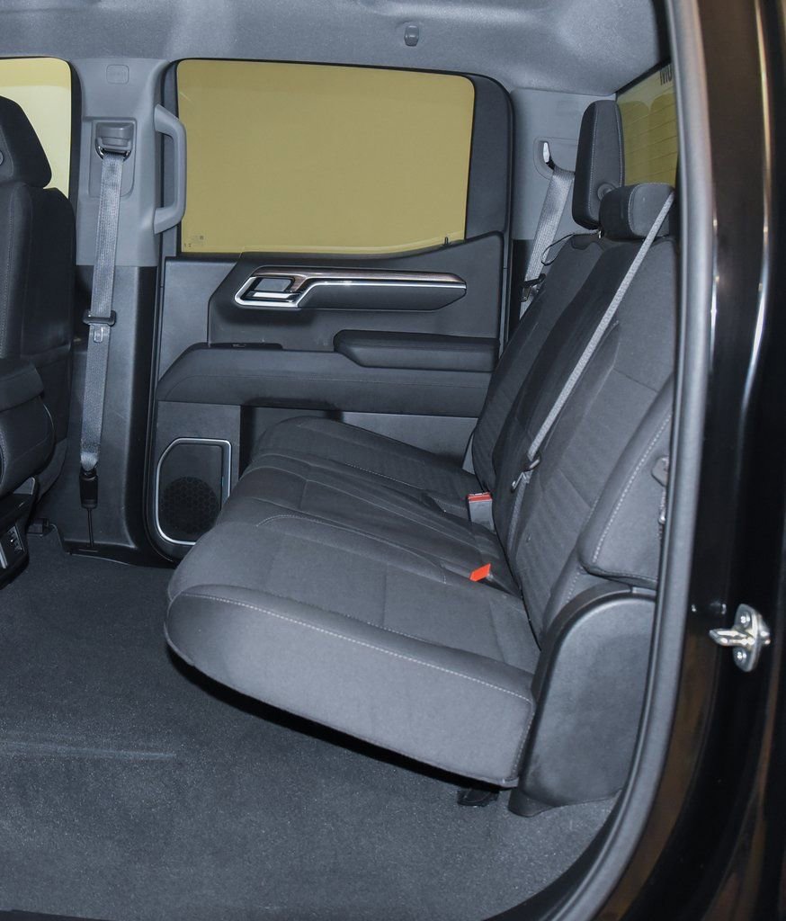 Used 2025 Chevrolet Silverado 1500 LT w/ Work Truck Package image 4