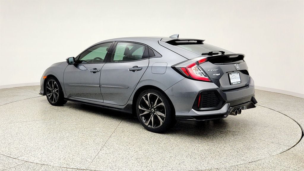 Used 2019 Honda Civic Sport Touring image 7