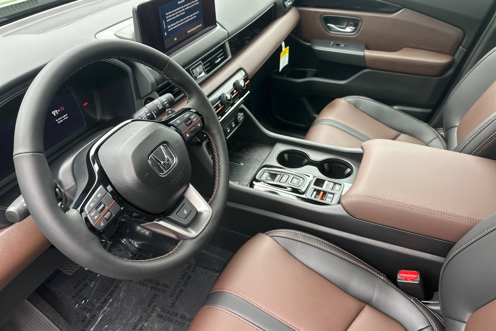 New 2026 Honda Pilot TrailSport image 4
