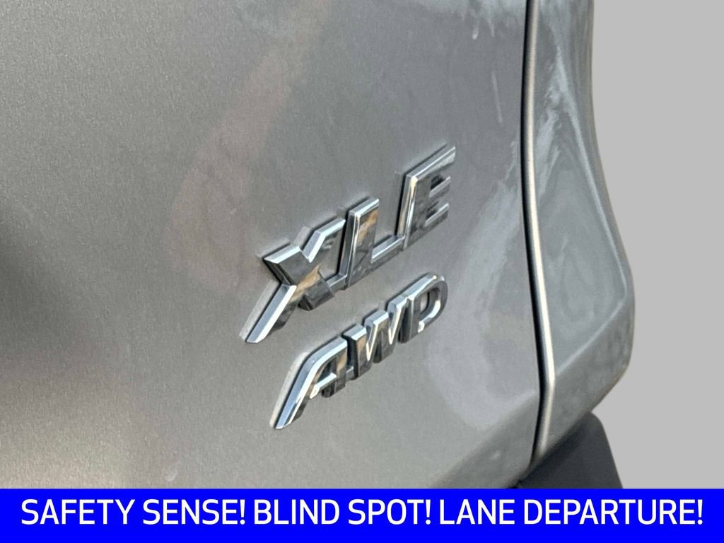 Used 2023 Toyota RAV4 XLE image 11