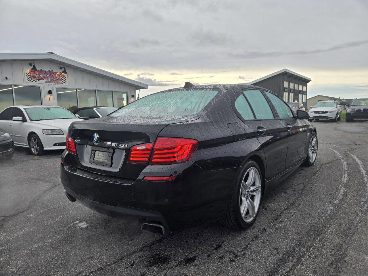 Used 2016 BMW 550i xDrive Sedan image 11