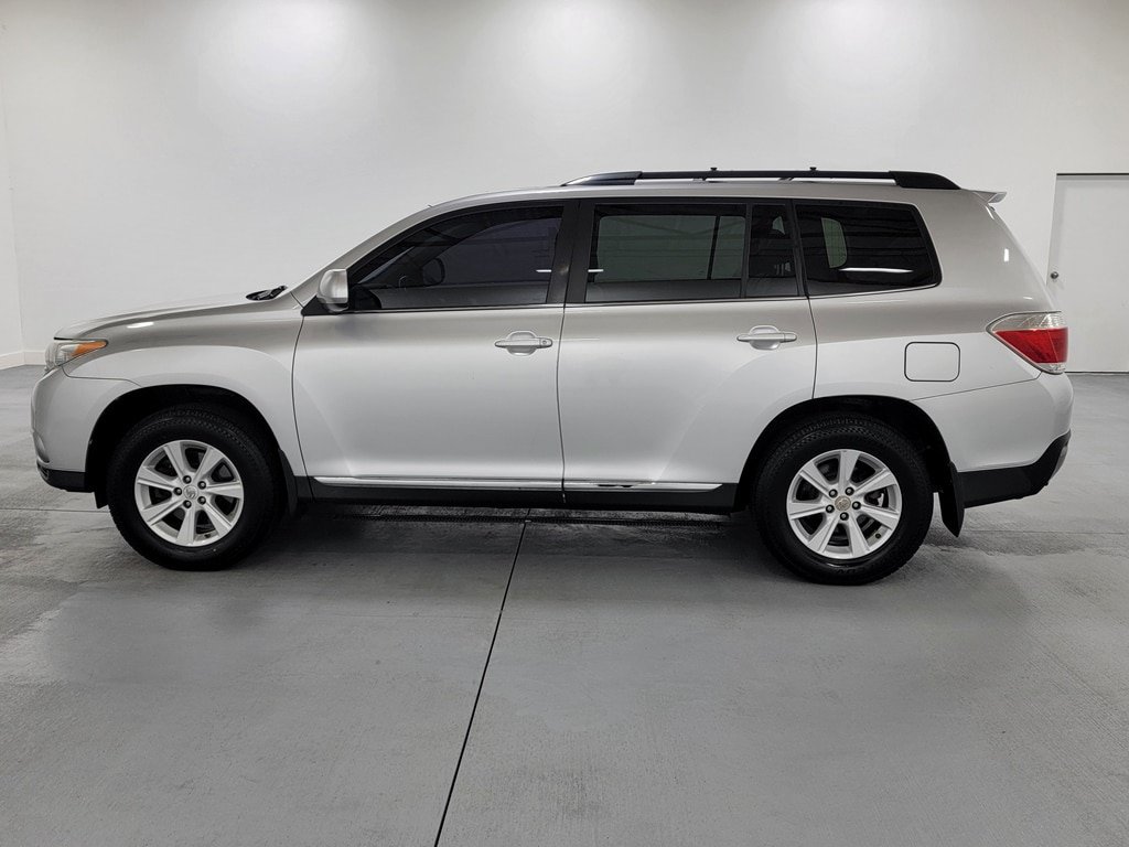 Used 2013 Toyota Highlander SE AWD/4WD image 5