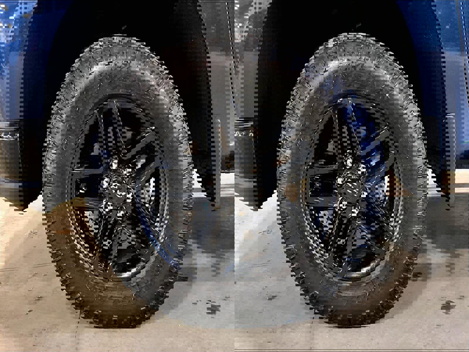 Used 2020 Chevrolet Silverado 1500 LT Trail Boss AWD/4WD image 7