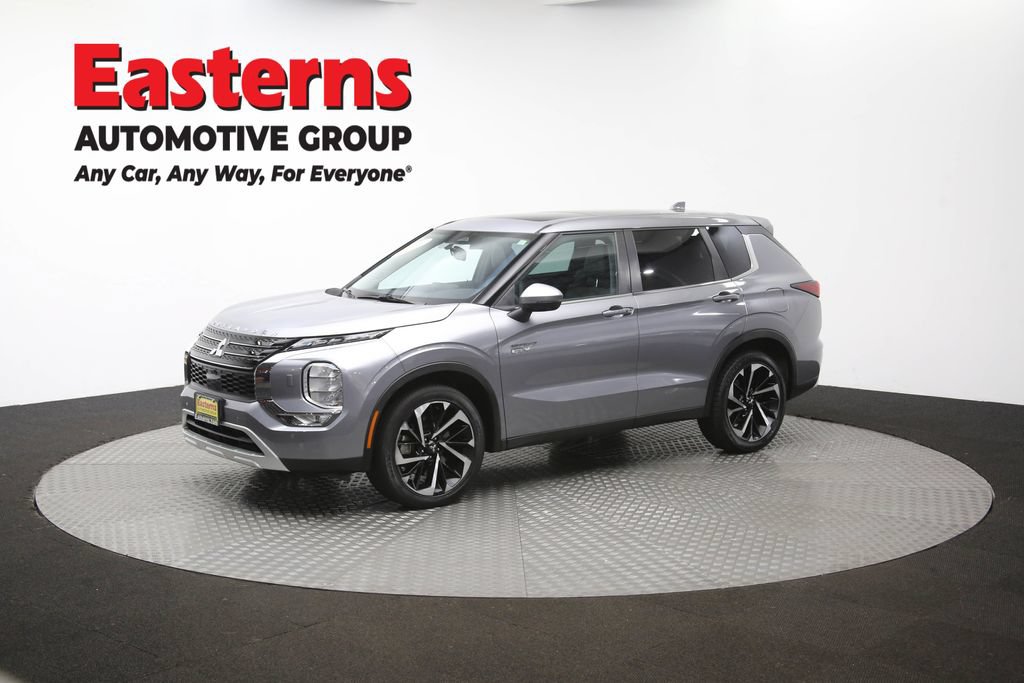Used 2023 Mitsubishi Outlander SE AWD/4WD image 57