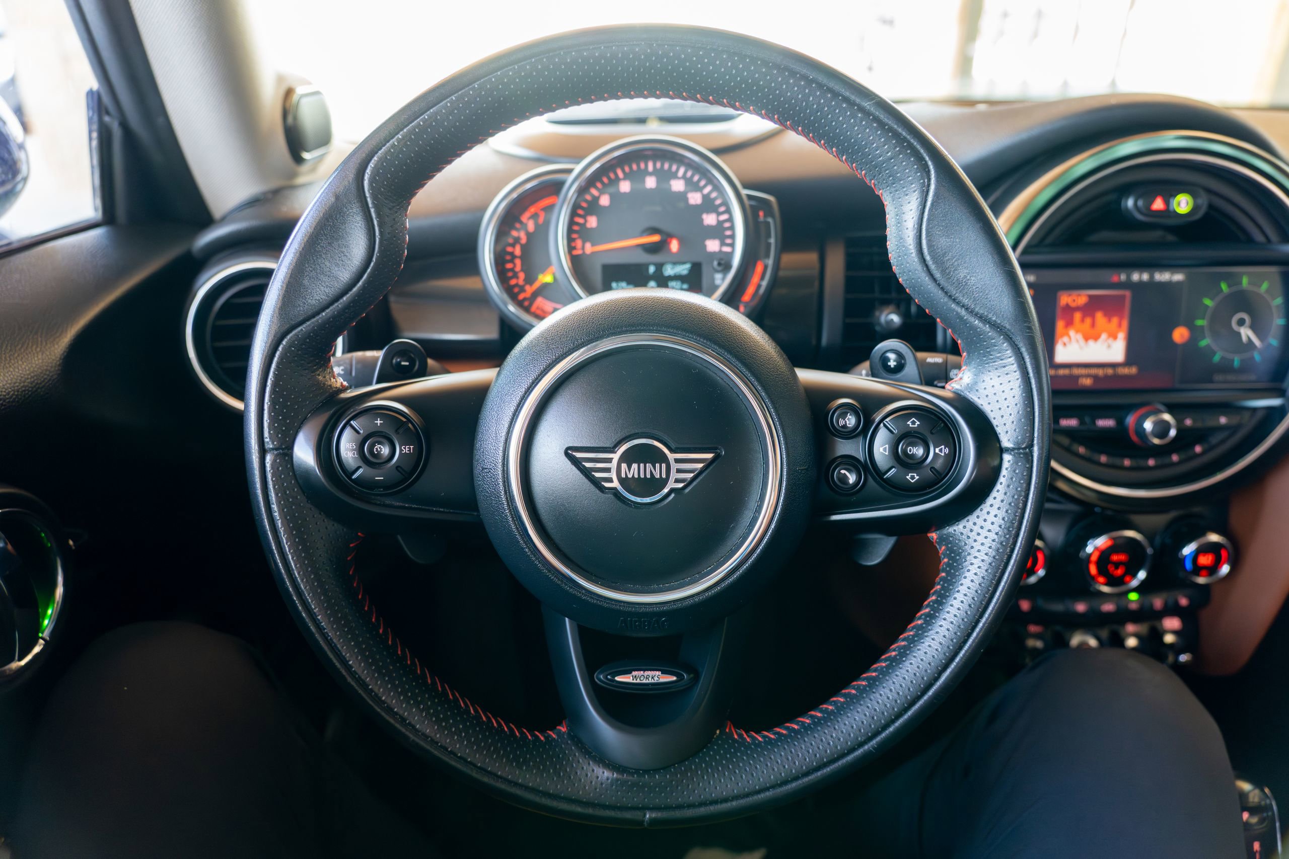 Used 2020 MINI Cooper S image 13