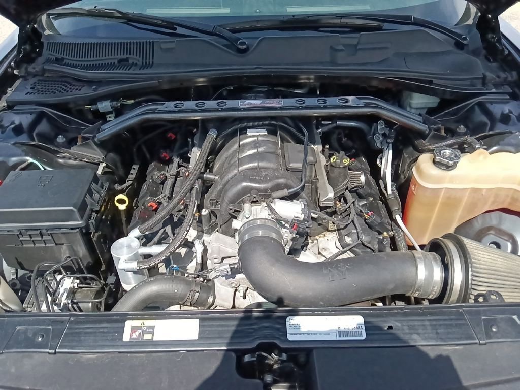 Used 2014 Dodge Challenger R/T RWD image 32