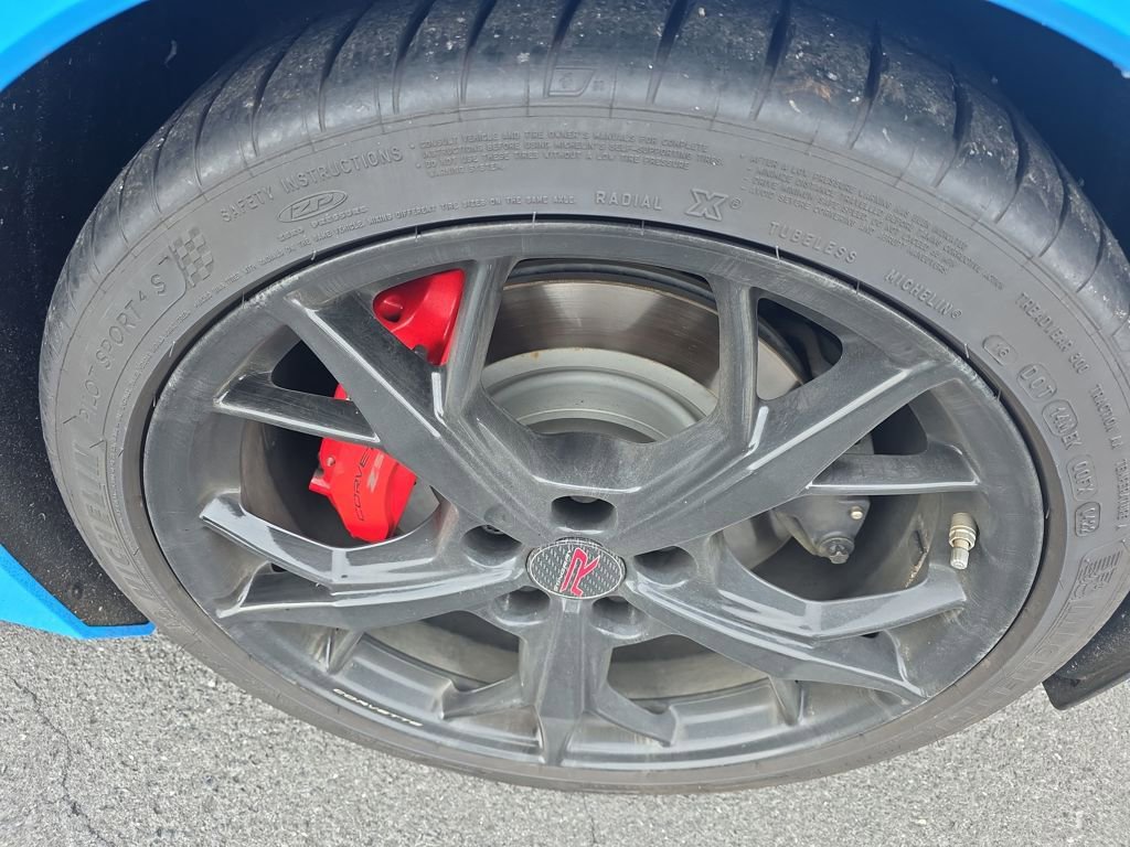 Used 2022 Chevrolet Corvette Stingray Premium Conv w/ Z51 Performance Package image 25