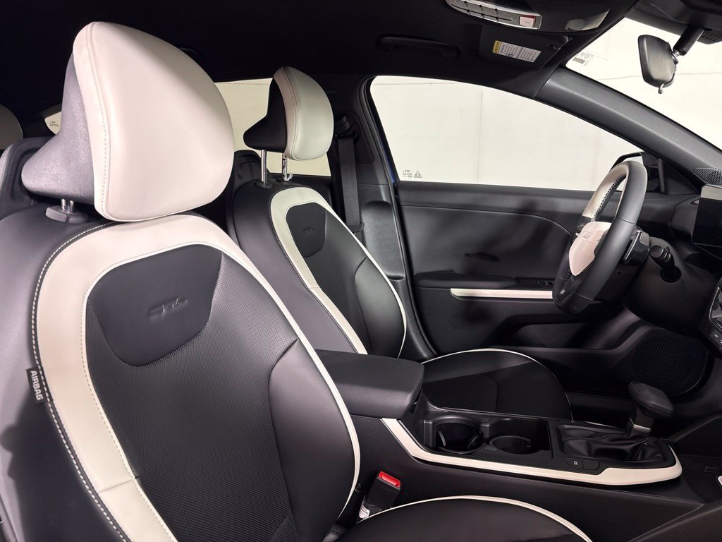 New 2026 Kia K4 GT-Line FWD image 19