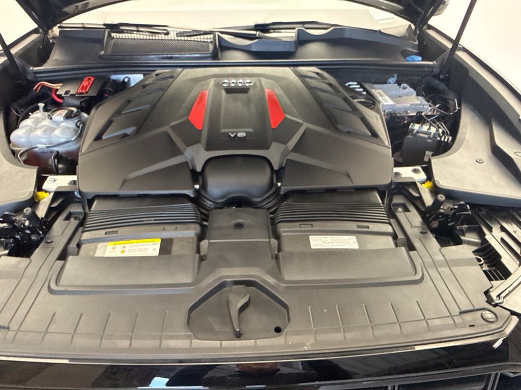 Certified 2022 Audi SQ8 Premium Plus AWD/4WD image 12
