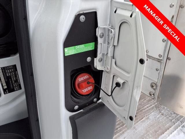 Used 2023 Mercedes-Benz Sprinter 3500 image 18