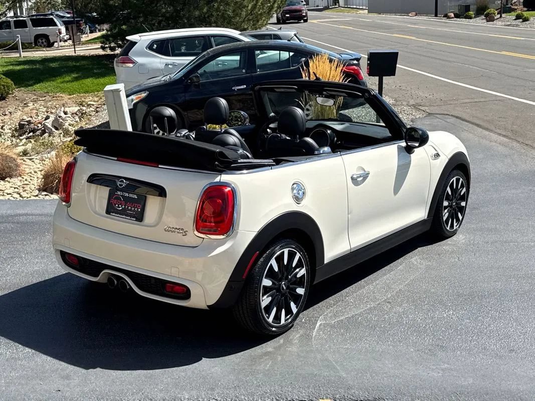 Used 2019 MINI Cooper S w/ Signature Upholstery Package FWD image 86