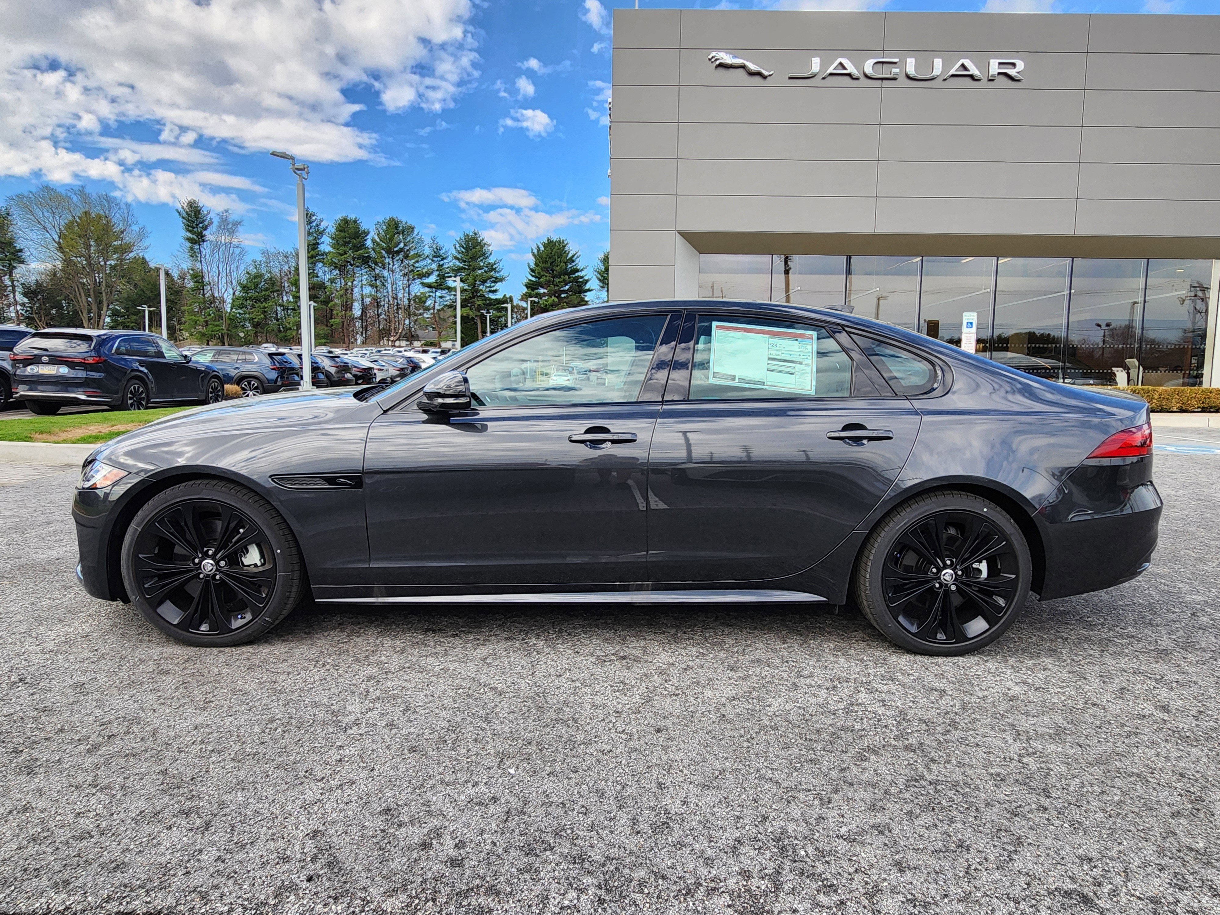 New 2024 Jaguar XF R-Dynamic SE AWD/4WD image 5