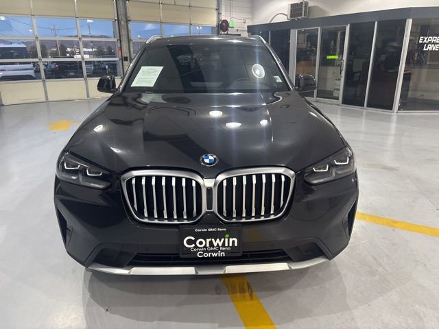 Used 2022 BMW X3 xDrive30i w/ Premium Package 2 video 2