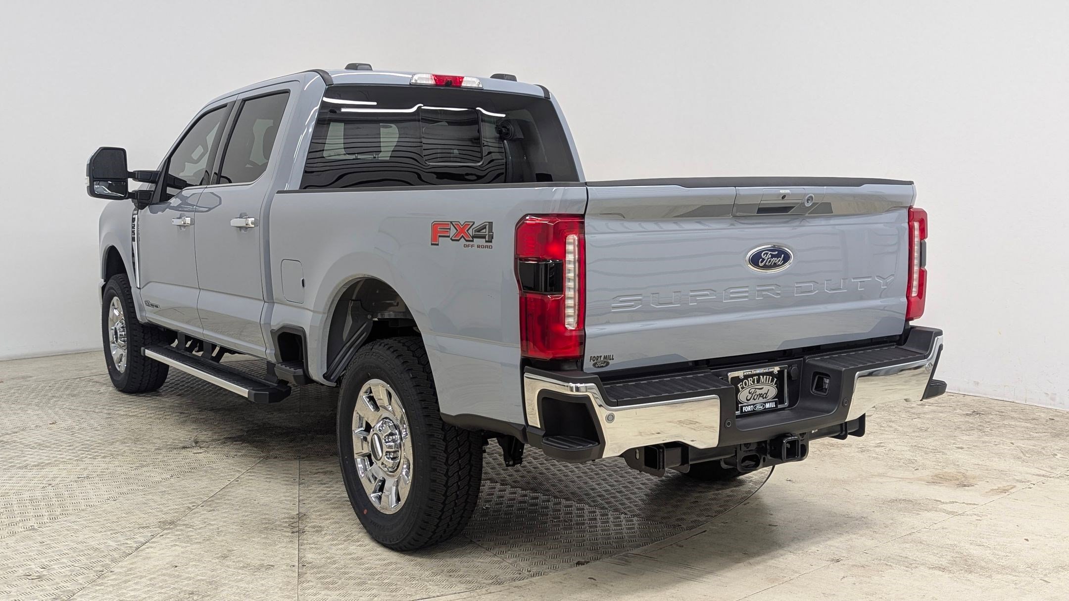 New 2026 Ford F250 Lariat w/ Chrome Package image 3