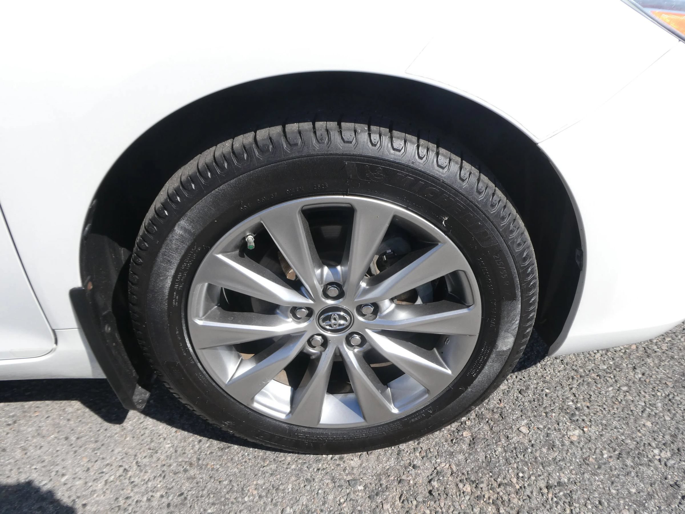 Used 2016 Toyota Camry XLE FWD image 30