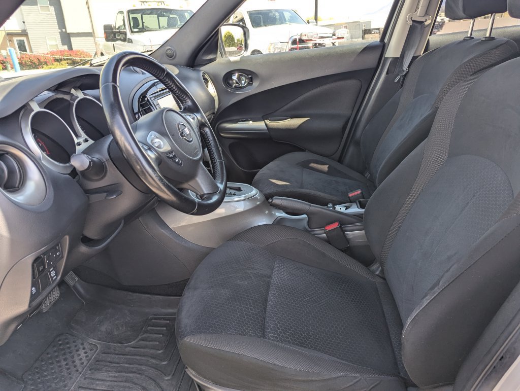 Used 2015 Nissan Juke SV w/ Technology Package AWD/4WD image 27