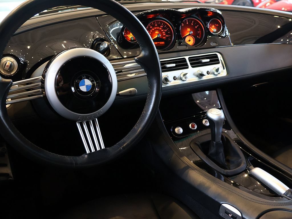 Used 2001 BMW Z8 RWD image 33
