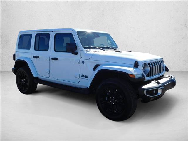 Used 2025 Jeep Wrangler Sahara 4xe AWD/4WD image 6