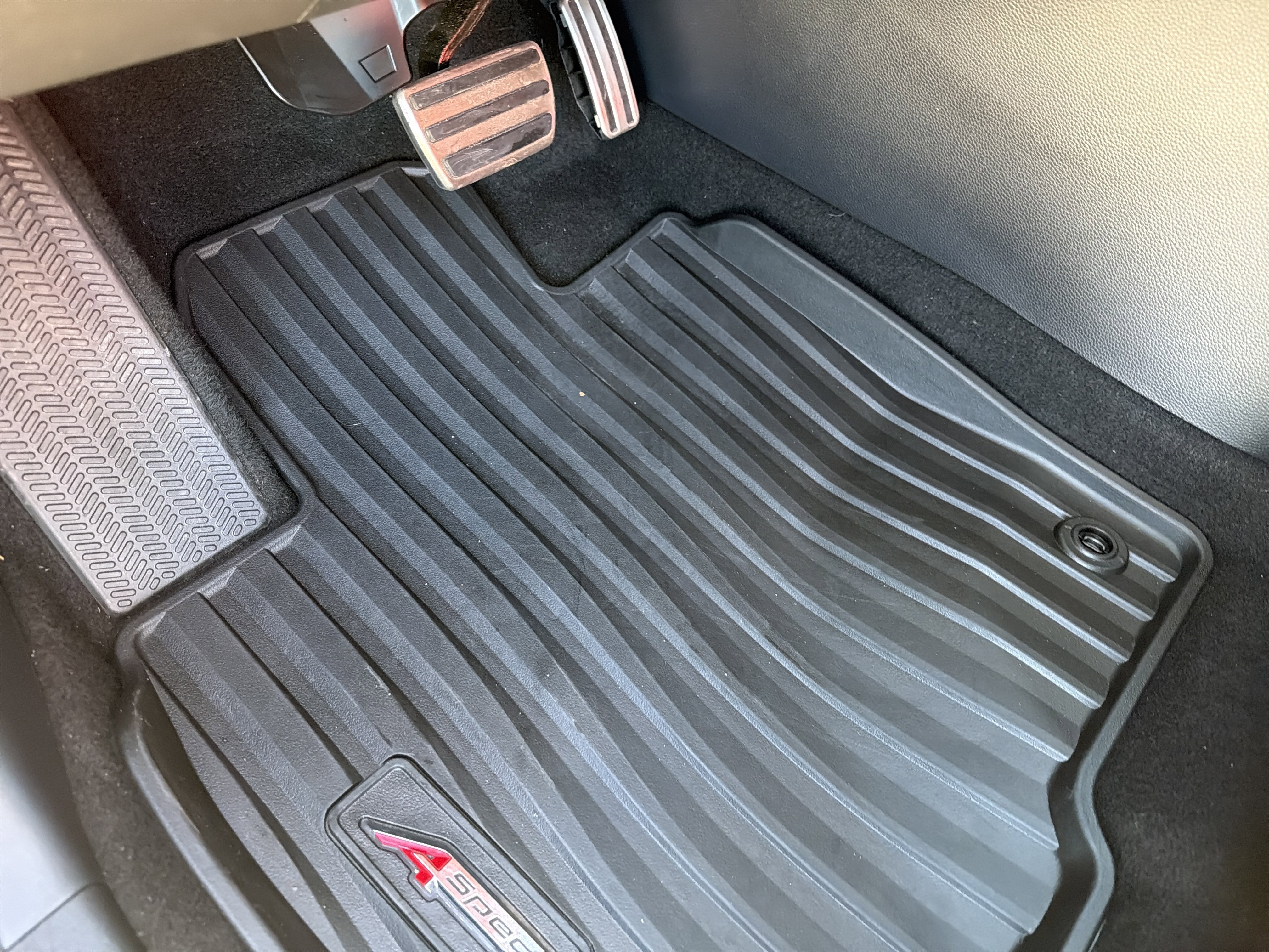 Certified 2025 Acura ADX A-Spec image 17