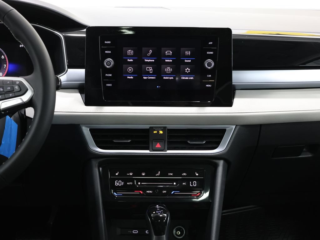 New 2026 Volkswagen Taos SE AWD/4WD image 19