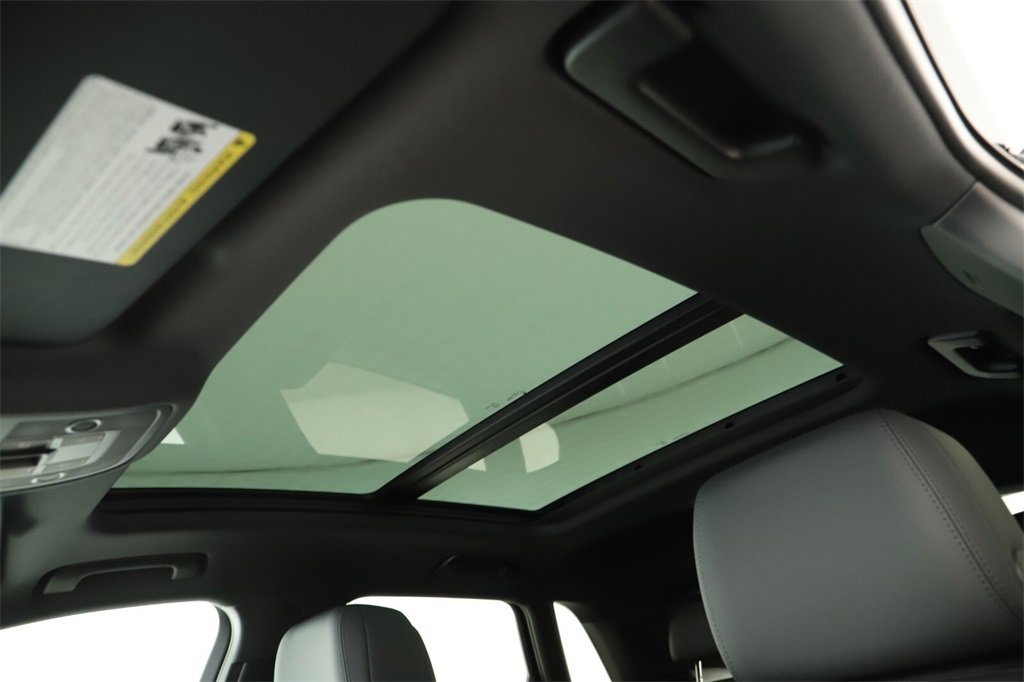 New 2025 Audi Q3 2.0T Premium image 26