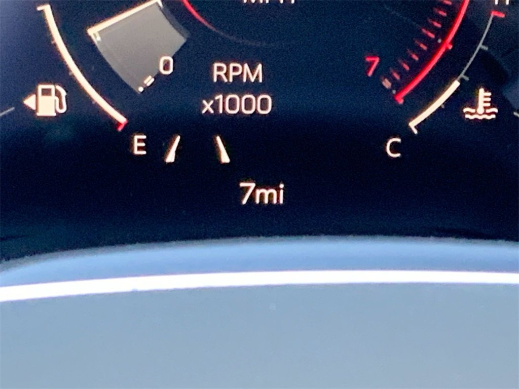 New 2026 GMC Yukon XL Elevation w/ LPO, Get Active Package image 13