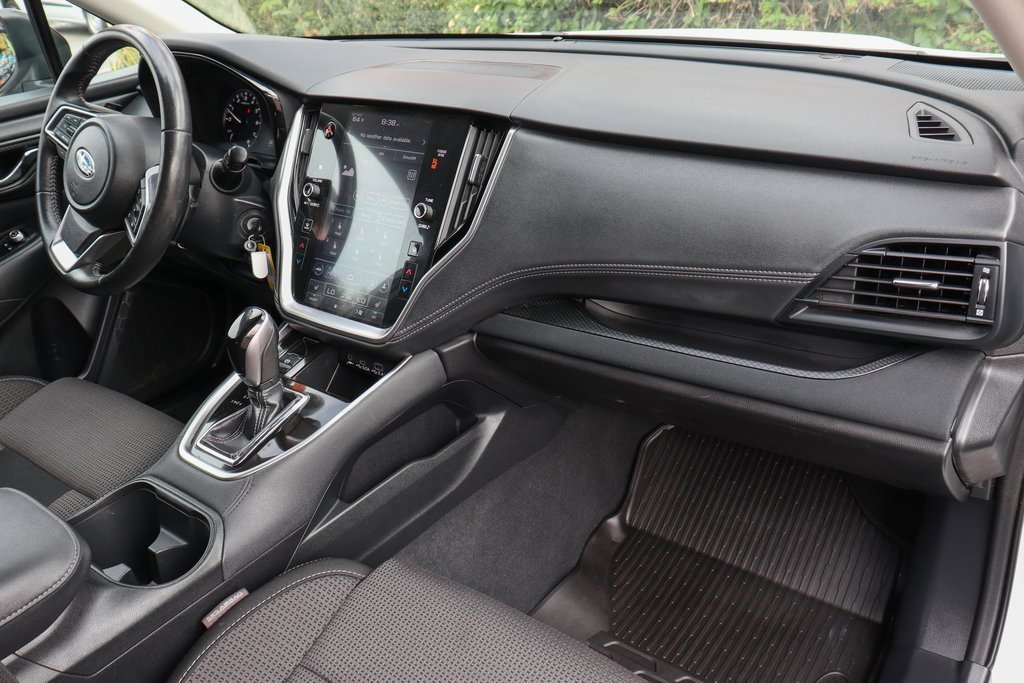 Used 2023 Subaru Outback Premium image 32