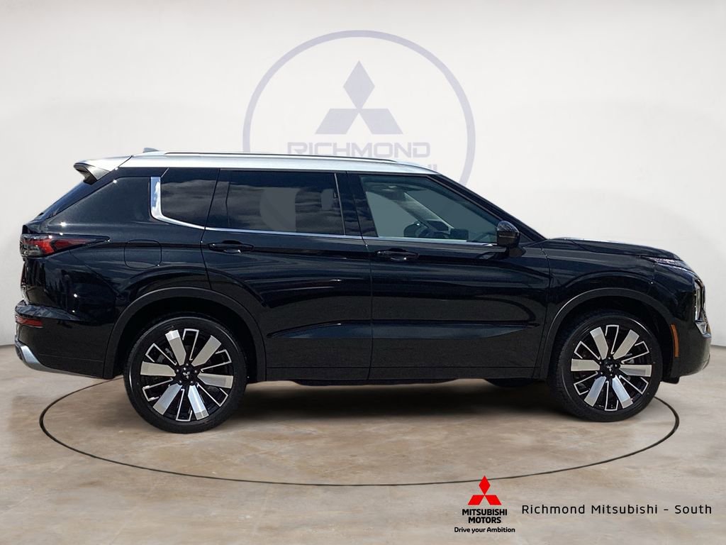 New 2025 Mitsubishi Outlander SEL AWD/4WD image 2