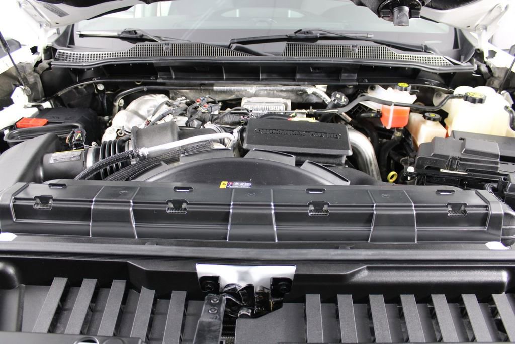 Used 2023 Chevrolet Silverado 2500 LT image 15