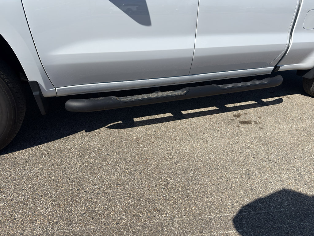 Used 2025 Chevrolet Silverado 1500 RST w/ Redline Edition AWD/4WD image 12