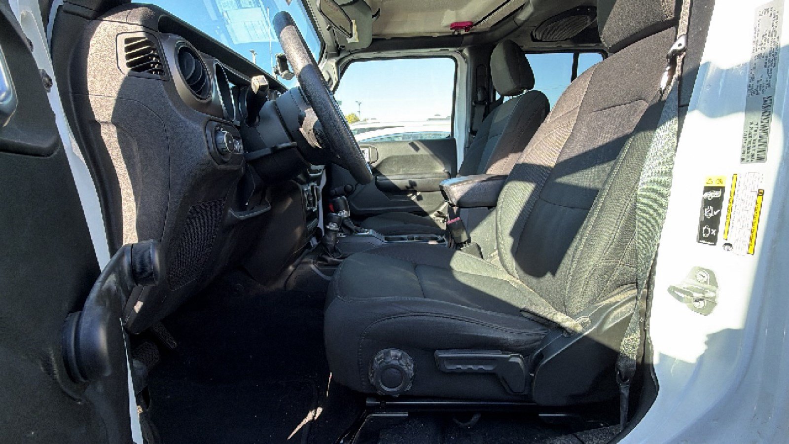 Used 2020 Jeep Wrangler Unlimited Sport AWD/4WD image 17