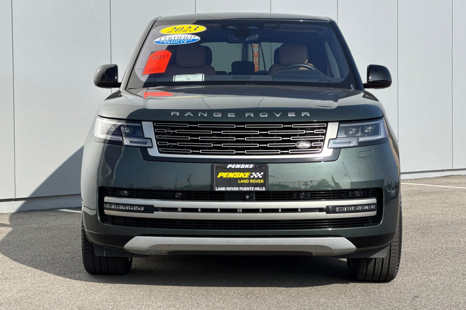 Used 2023 Land Rover Range Rover SE image 8