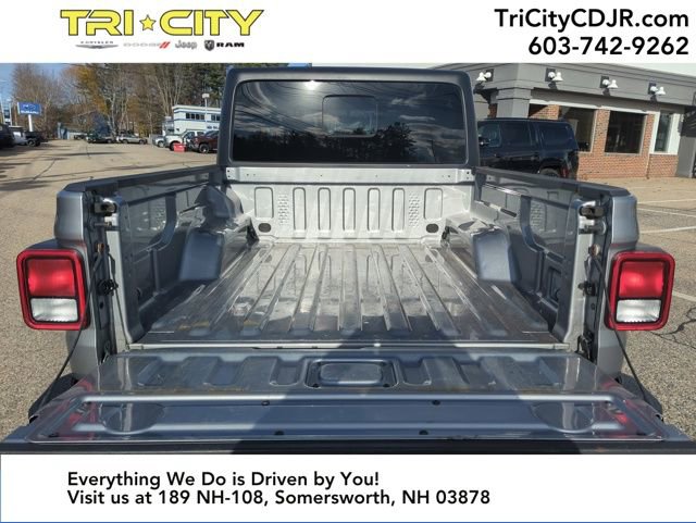 Used 2020 Jeep Gladiator Sport w/ Quick Order Package 24S image 30