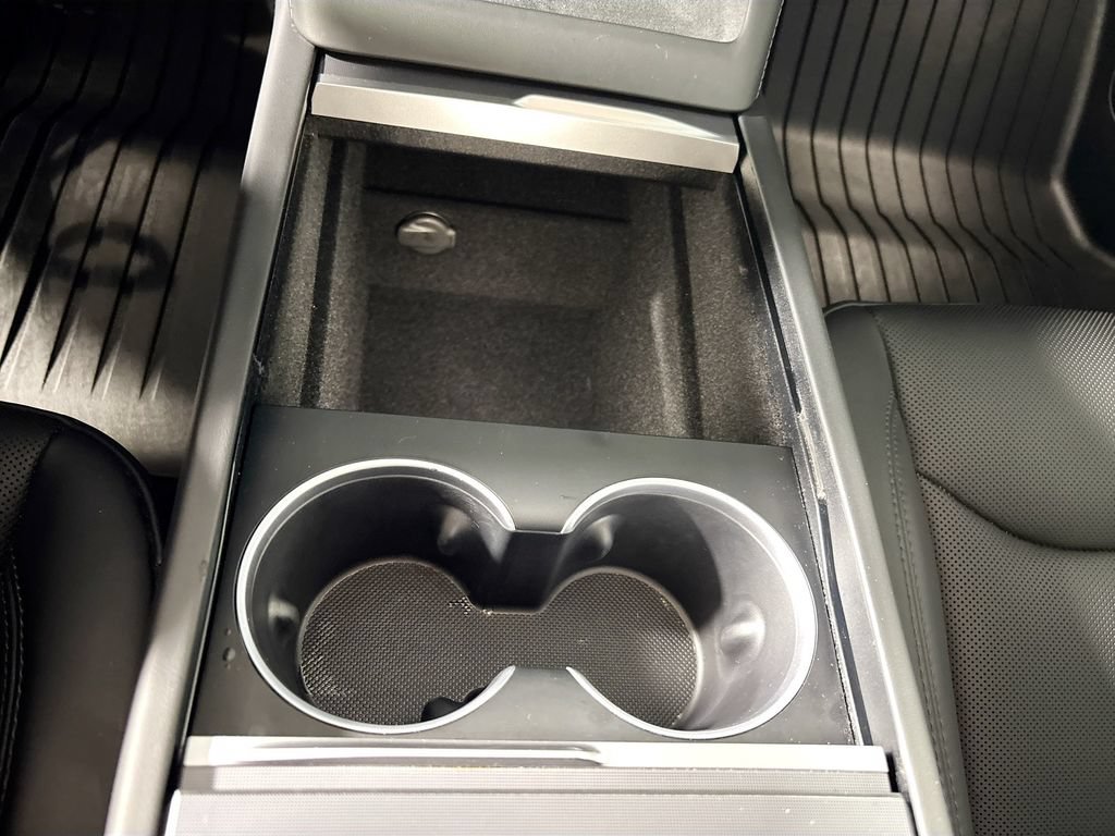 Used 2024 Tesla Model 3 Standard Range RWD image 15