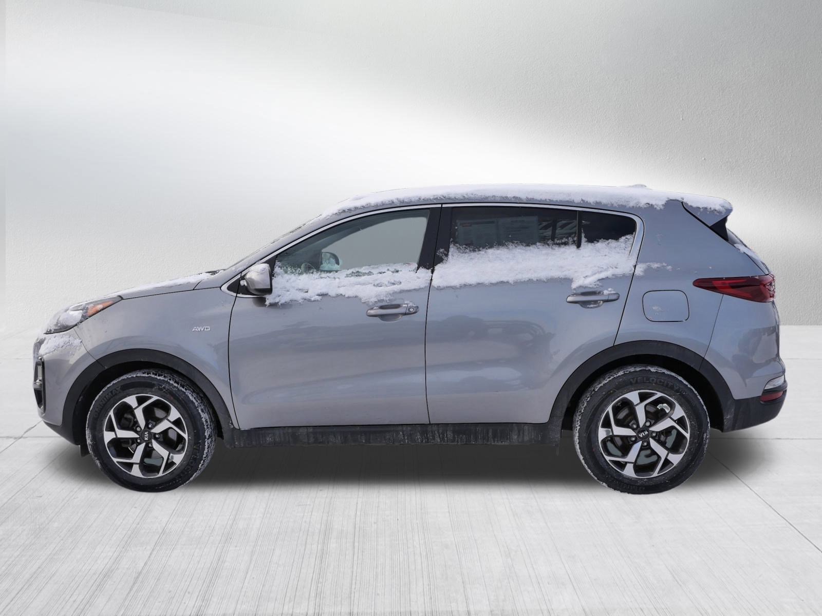 Used 2020 Kia Sportage LX image 4