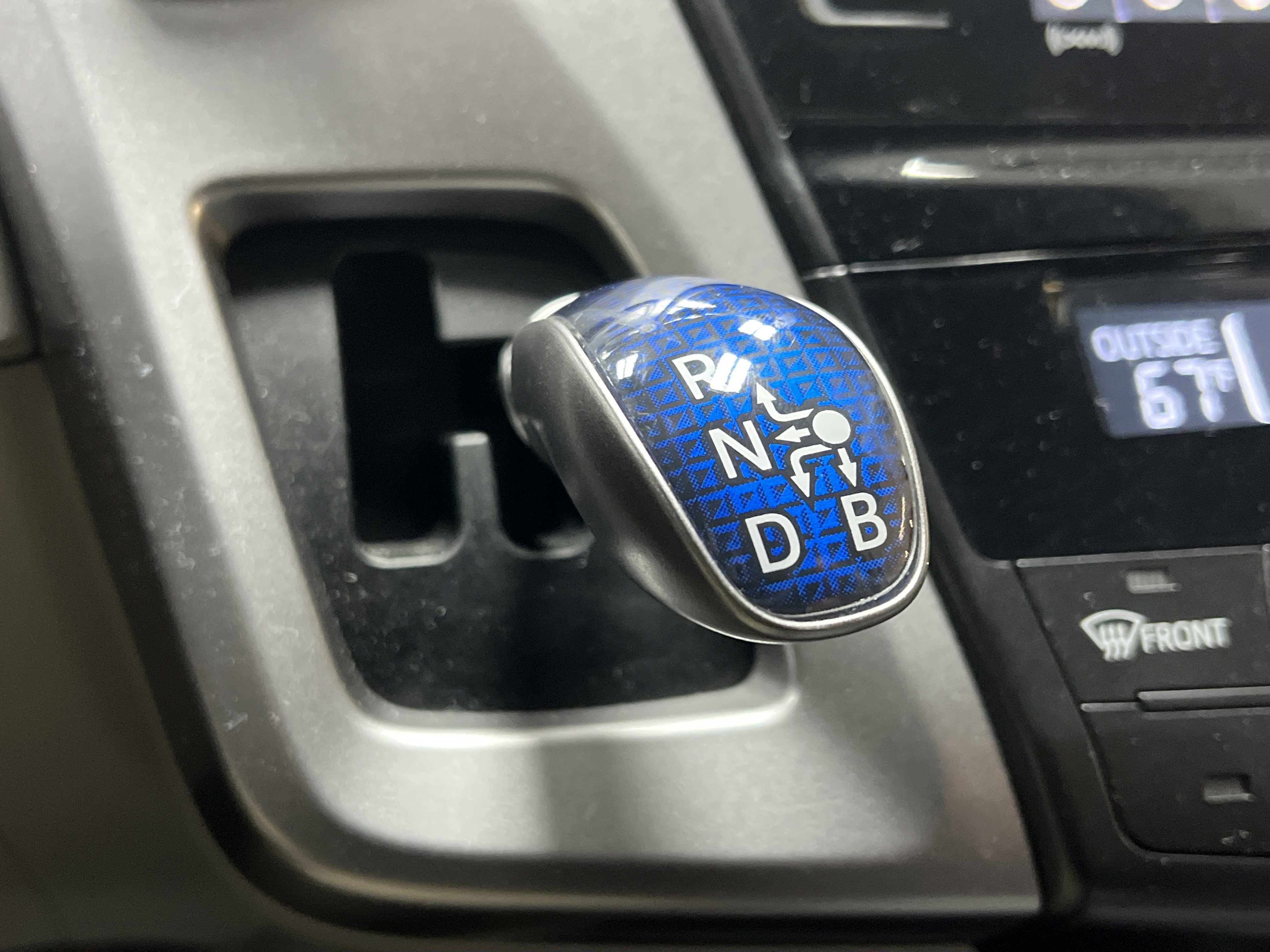 Used 2016 Toyota Prius V Three image 26