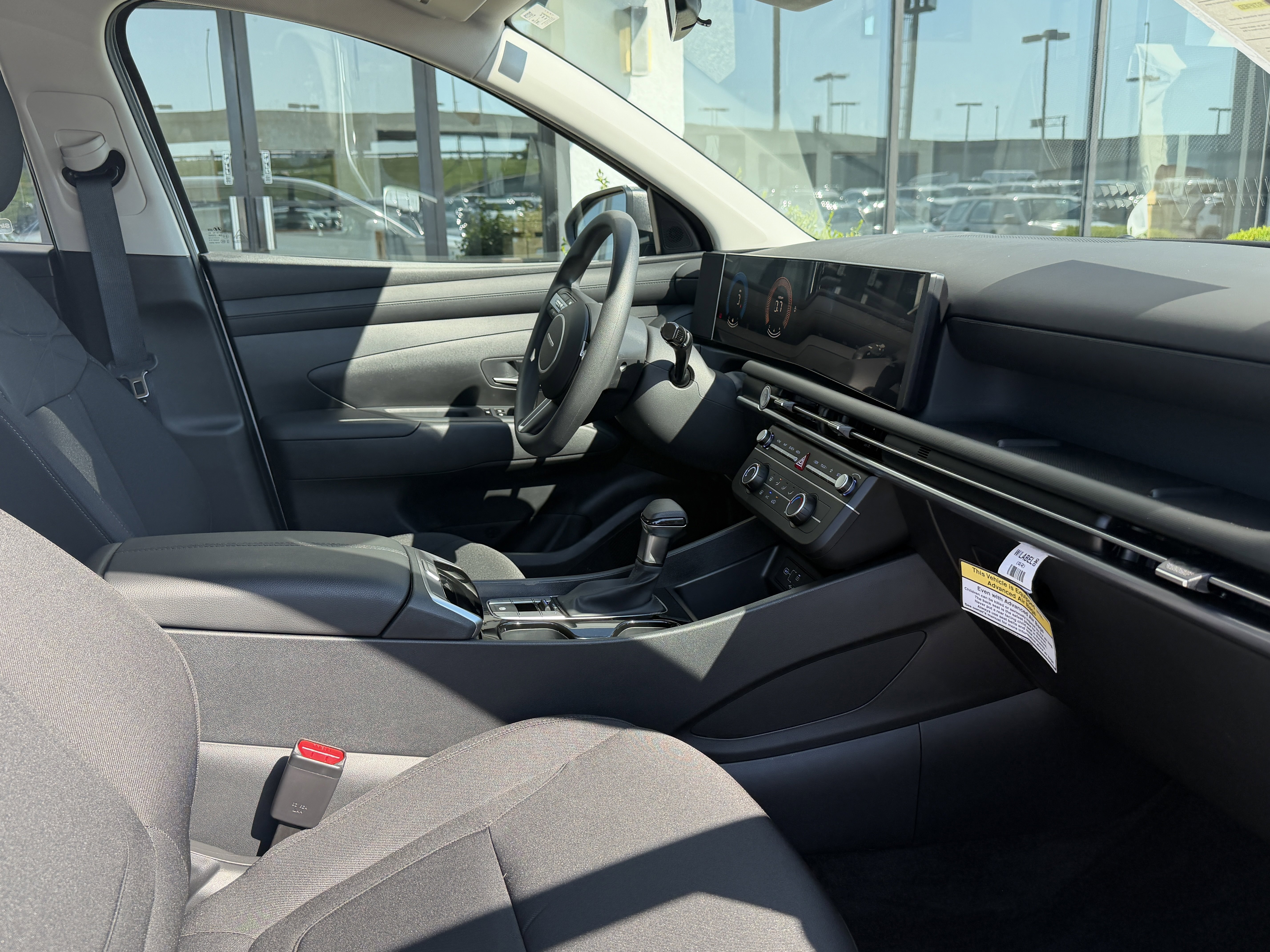 Certified 2025 Hyundai Tucson SE image 23