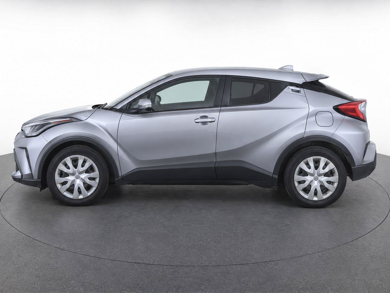Used 2020 Toyota C-HR LE FWD image 14