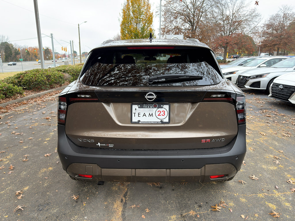 New 2026 Nissan Kicks SR w/ SR Premium Package image 6