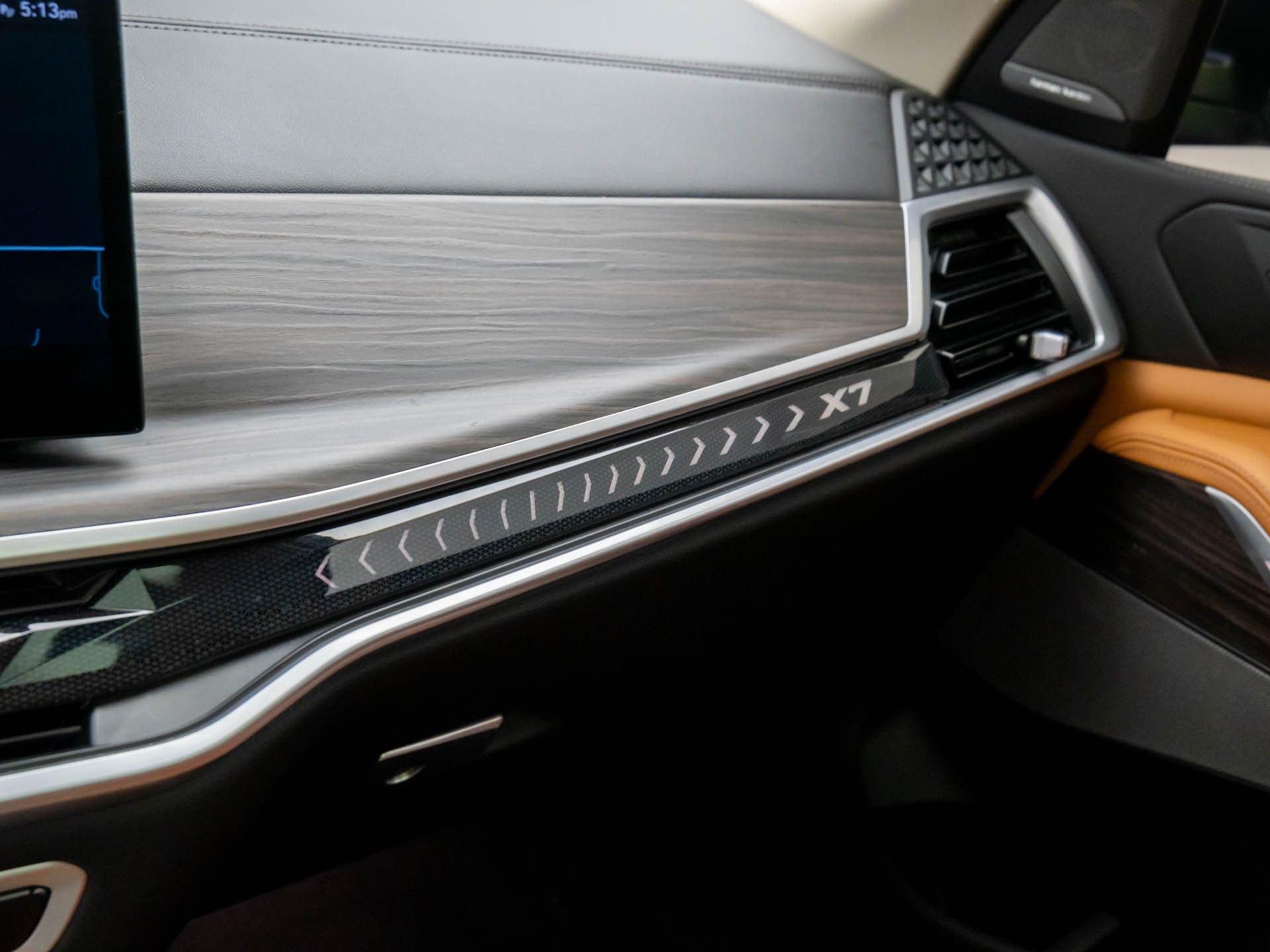 Certified 2023 BMW X7 xDrive40i w/ Premium Package image 32