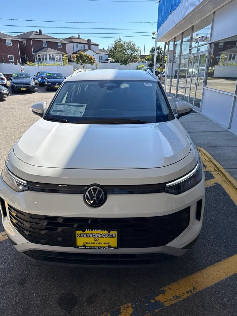 New 2026 Volkswagen Tiguan SE AWD/4WD image 26