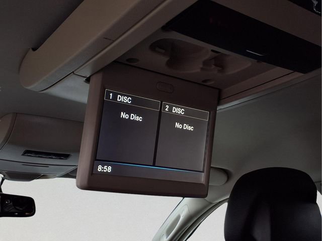 Used 2014 Chrysler Town & Country Touring image 19