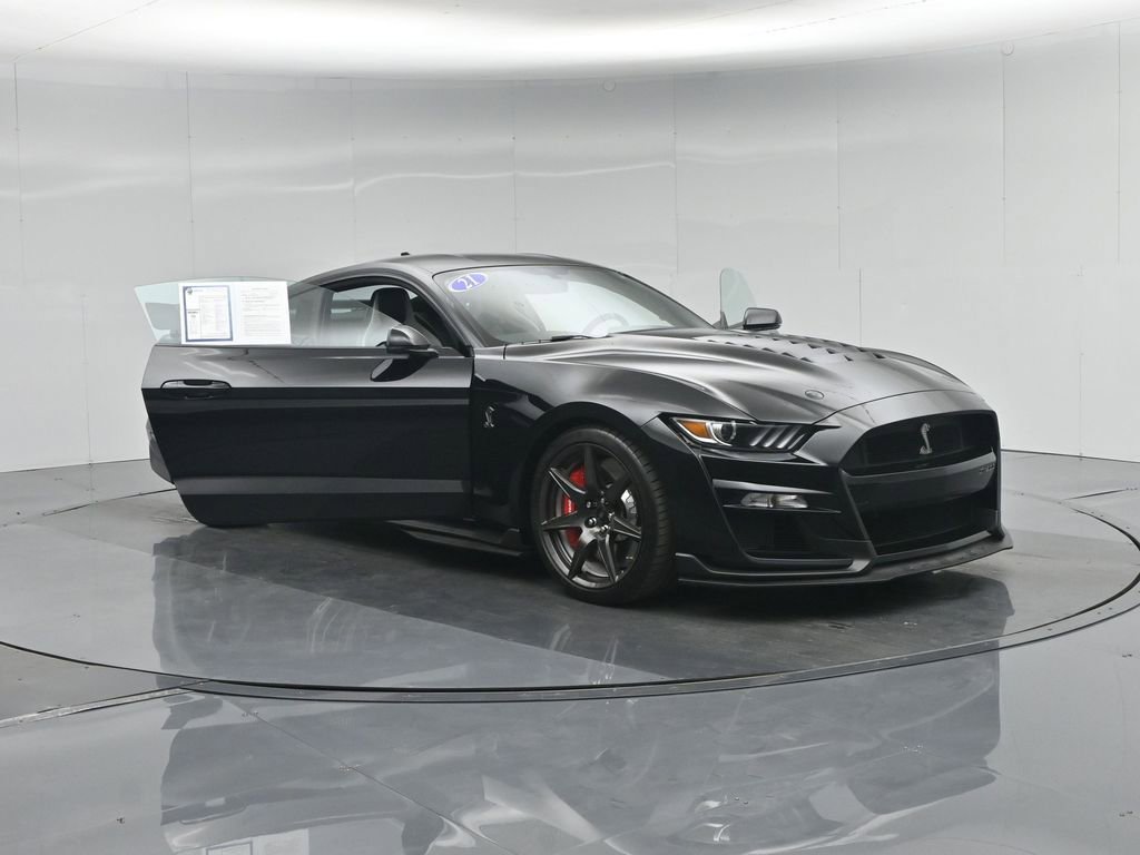 Certified 2021 Ford Mustang Shelby GT500 w/ Carbon Fiber Track Pack RWD image 34