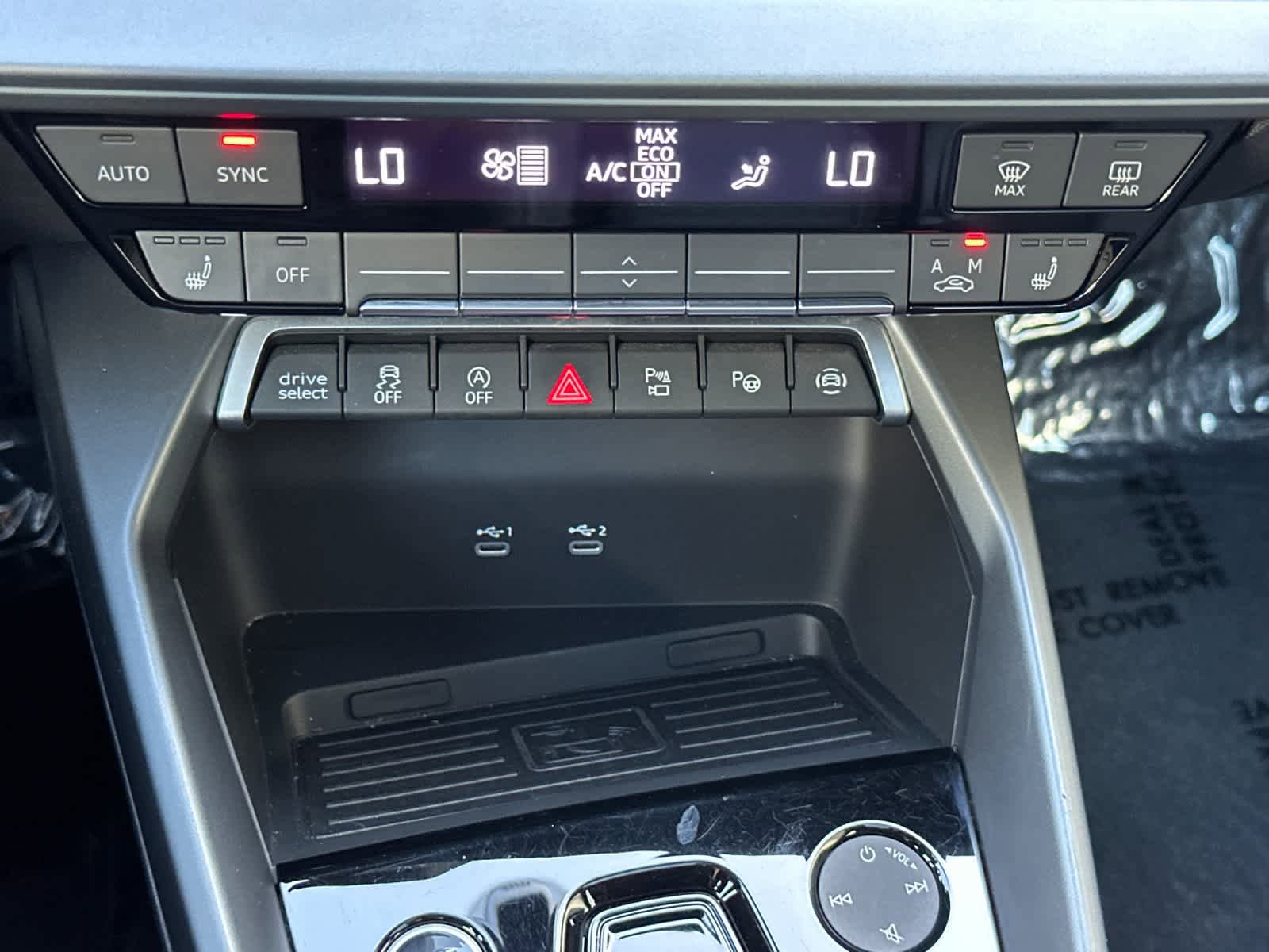 Certified 2025 Audi A3 2.0T Premium w/ Convenience Package AWD/4WD image 19