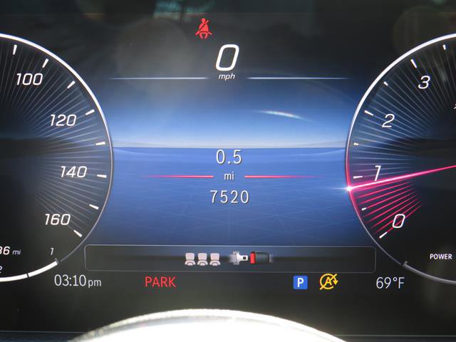 Used 2025 Mercedes-Benz GLA 250 4MATIC image 13